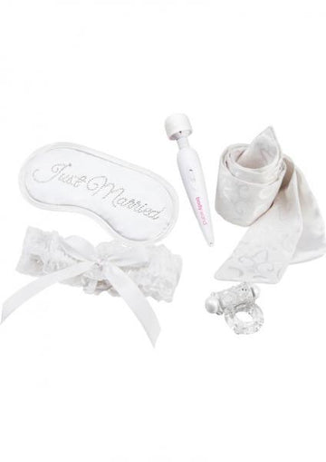 Bodywand 5 Piece Honeymoon Gift Set